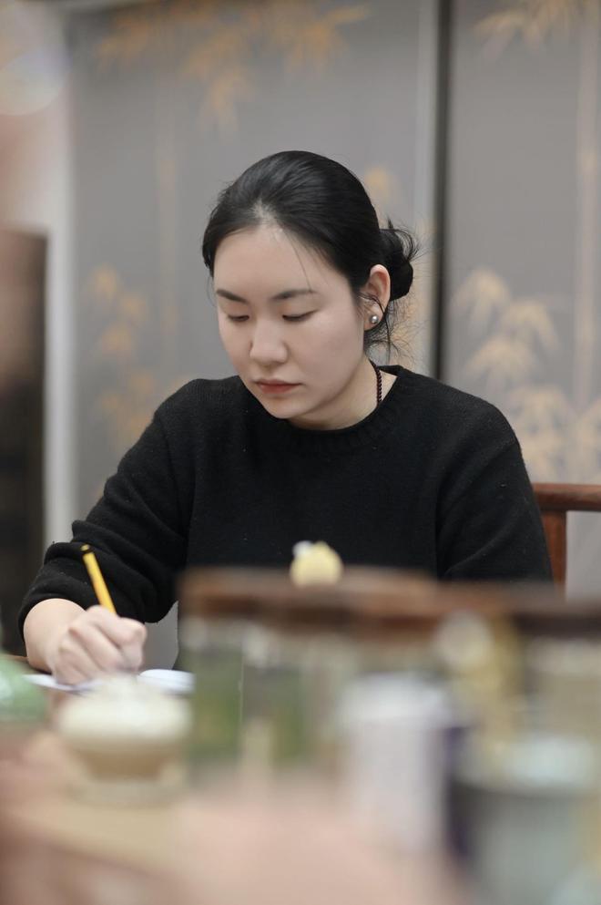 香续脉 非遗技艺撬动乡村新引擎麻将胡了2珠海三灶镇李氏姐妹以(图3)